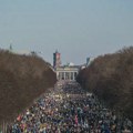 Stotine hiljada ljudi protestuje u Nemačkoj