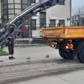 Popravka kolovoza u više ulica u gradu i prigradskim naseljima „Doteruju“ se Bulevar vojvode Stepe, raskrsnica Rumenačke…