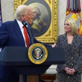 Državna tužiteljka Amerike Pam Bondi pod lupom javnosti: Prodala deonice vredne više miliona na dan kada je Tramp uveo…