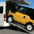 Električni japanski Mibot staje u kombi, košta 6.000 evra