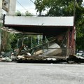 "Маздом" ударио у аутомобил, па у киоск, па покосио жену: Детаљи потпуног хаоса у Земуну: На крају се закуцао и у паркирано…