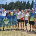 Planinari iz Inđije uprkos smanjenom budžetu osvojili vrh na Kopaoniku