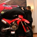 Dukati predstavio prvi terenski motor Desmo MX450 u Beogradu