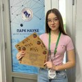 Kikinđanka Helena Grujić osvojila drugo mesto na konferenciji mladih naučnika u Indiji