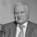 Komemoracija Dragoljubu Mićunoviću u petak od 13 časova