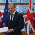 Tusk: Smešno da pregovore sa Rusijom u ime cele EU vodi Francuz, Nemac ili neko ko nije ni član