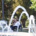 Топлотни талас остаје у Србији, највиша дневна температура до 36 степени