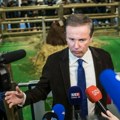 Lider francuske stranke: Dok Francuzi stežu kaiš, za Ukrajinu se ima para