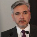 Obradović: Vučić mora da odgovori ko je iz njegovog kabineta upravljao projektom pruge