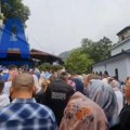 Neverovatan prizor kod velike srpske svetinje: Na stotine vernika prisustvovalo obeležavanju slave manastira Preobraženje u…