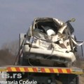 Ovo je BMW smrti u kom su stradale tri osobe kod Bujanovca: Muškarac prevozio 14 migranata u vozilu, automobil smrskan do…