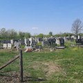 Na grobovima nađeni komadi rastrgrnutog psa Oskrnavljeno pravoslavno groblje na KiM, sumnja se na satanistički ritual