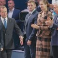 „Pretvorimo im živote u ludački košmar, pakleno zlo od životne rutine“: Medvedev poziva Ruse da se mobilišu