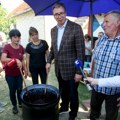 Istinomer: Propaganda akcijom – za četiri dana u Podrinju, Vučić u živom programu 14 sati i 47 minuta