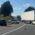 Žestok sudar kamiona i dva automobila kod Zlatibora: Teretnjak poprečen na putu, saobraćaj stoji