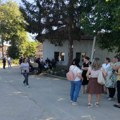 Vlast pretnjama o smanjenju plate pokušava da ugasi štrajk u prokupačkom Vodovodu