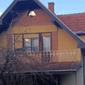 Kuća kod Aleksinca na prodaju za 35.000 evra! Evo ko može da je dobije za 28.000 evra: Ima tri spavaće sobe u 24 ara placa…