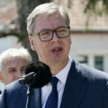 Predsedniku Vučiću u Subotici uručena povelja počasnog građanina