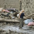 У поплавама у Авганистану најмање 50 људи погинуло, број настрадалих би могао да нарасте