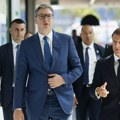 Dati svima nešto, ali nikome sve: Da li se Vučić može preigrati u balansiranju?