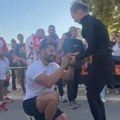 Momčilo zaprosio Kristinu na leskovačkom polumaratonu: Odjeknuo aplauz, bilo je i suza