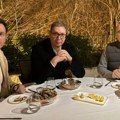 Vučić se oglasio nakon posete opštini Ruma: "Posle napornog rada Siniša je rešio da nas obraduje giricama"