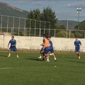 Koga kažnjavate: Igrače, sudije, gledaoce? Utakmice drugog kola Srpske lige Istok igraju se od pola pet na četrdeset stepeni…