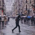 U Istanbulu zbog poplava zatvorene škole, Er Srbija preusmerila letove