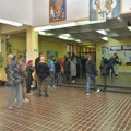 Parlamentarni izbori: Zatvorena biračka mesta, u Nišu do 20 sati izlaznost 73,6% [live-blog]