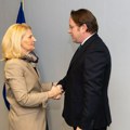 Varheji sa ministarkom Miščević: Srbija treba da radi na unapređenju procesa pristupanja EU