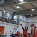 Košarkaši Radničkog izgubili od Dinamika