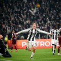 Srpski okršaju u Torinu pripao Vlahoviću: Juventus slavio u gradskom derbiju! (video)