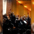 VIDEO „Krvave ruke“ i u Kolarcu: Članovi Beogradske filharmonije podržali studente