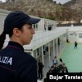 Šta sporazumi o migrantima donose Kosovu i zašto su kritikovani?