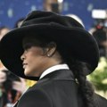 Mesec dana su čekali na saznanje! Ovo je uzrok iznenadne smrti oca popularne pevačice koju Srbi obožavaju