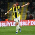 Ništa od bombe koju su žarko želeli u Hajduku, legendarni napadač potpisao za Fjorentinu