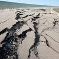 Serija žestokih potresa u Rusiji, ljudi u panici bežali! Izdato upozorenje na cunami: "Ovo je katastrofa!"