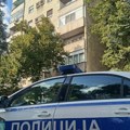 Пожар у стамбеној згради у Раковици: Две женске особе страдале