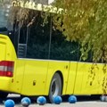 Oko 400 antiblokadera otišlo za Vranje, a ko plaća autobuse različiti su odgovori