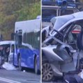 Prve fotografije sa mesta nesreće na Obrenovačkom putu: Automobil smrskan, vozač nastradao na licu mesta