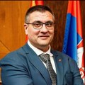 Priča o tri izborne opozicione kolone ide na ruku samo Vučiću