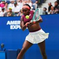 Koko Gof se namučila, pa prošla u četvrtfinale Australijan opena