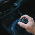 Probajte ovako da menjate brzine: Mnogi kažu da je to najbolji način za uštedu goriva, a čak je i bezbedan po motor