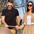 Mali Jakov je pravi šmeker - nosi majicu na ajkule i šešir! Jovana Ljubisavljević pokazala sina u letnjem izdanju: Baš je…