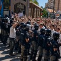 Dan dva skupa i policijskih kordona: Šta se danas događalo na ulicama Niša