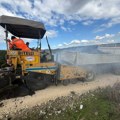 Više od dva kilometra novog asfalta u Ribaševini: Danas asfaltiran putni pravac Groblje – Petrovići (video)