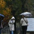 Vreme oblačno, ponegde s kišom, posle podne razvedravanje: Temperatura do 18 stepeni