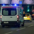 Automobil se zakucao u bankinu: Nesreća na auto-putu Miloš Veliki kod Obrenovca, Hitna pomoć na licu mesta