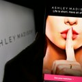 Секс, лажи и скандали: На Нетфликс стигла серија о веб страници која је растурила бројне бракове