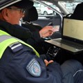 Policija kod Blaca uhvatila Makedonca jer je "bentlijem" prekoračio brzinu za 100 kilometara na sat